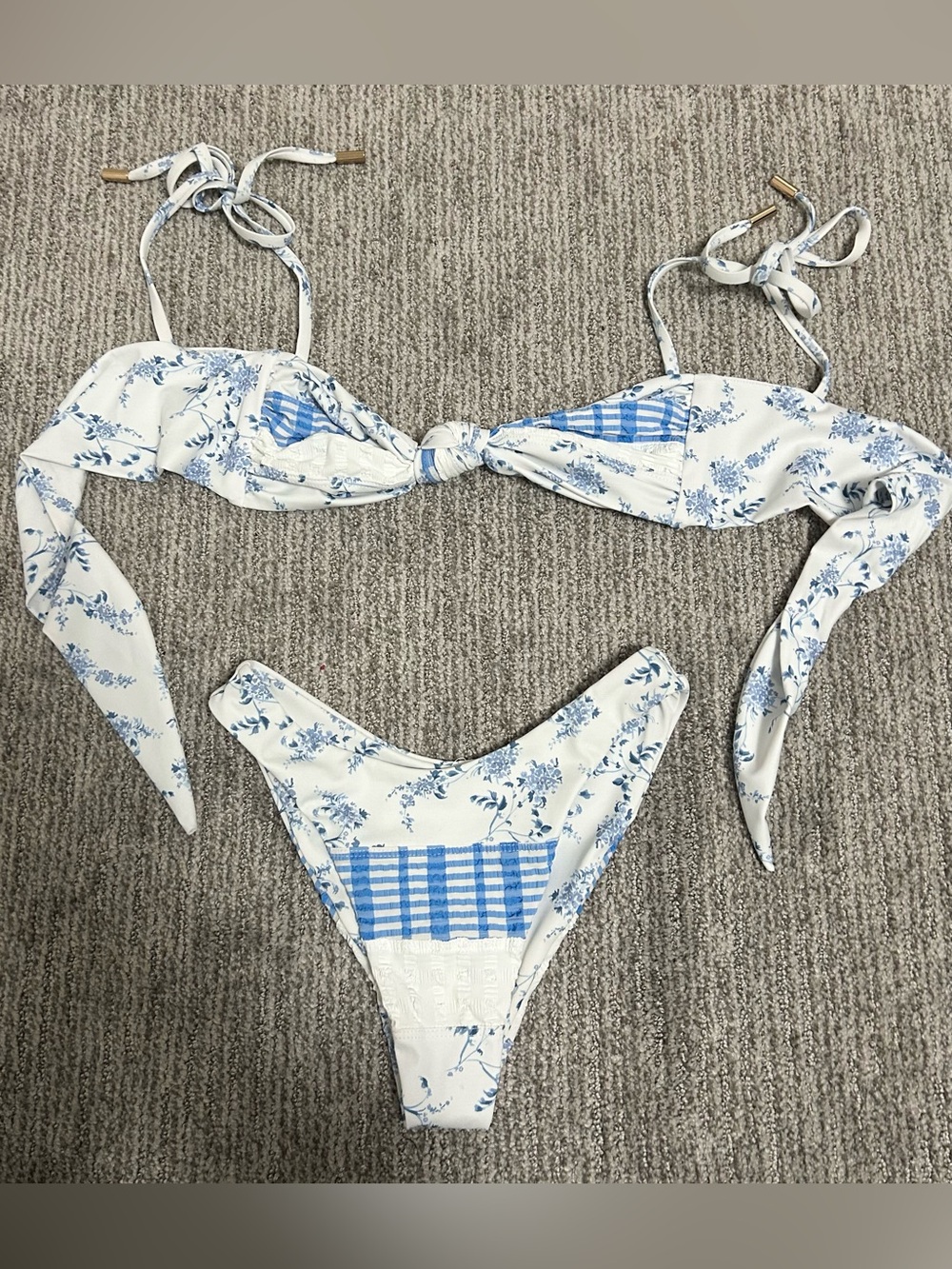 Elysiian Montauk reversible bikini set